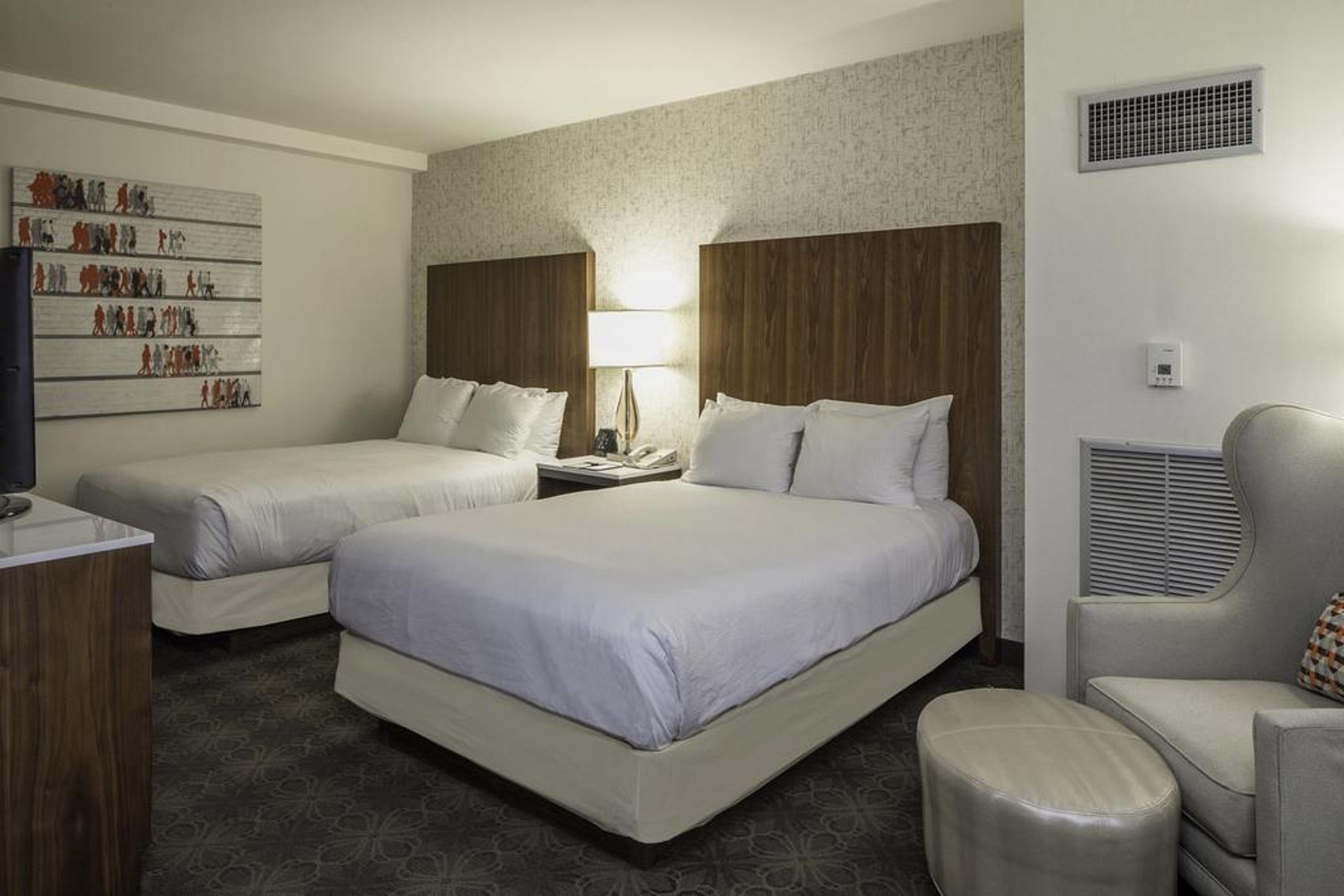 Doubletree By Hilton Hotel & Suites Pittsburgh Downtown Exterior foto