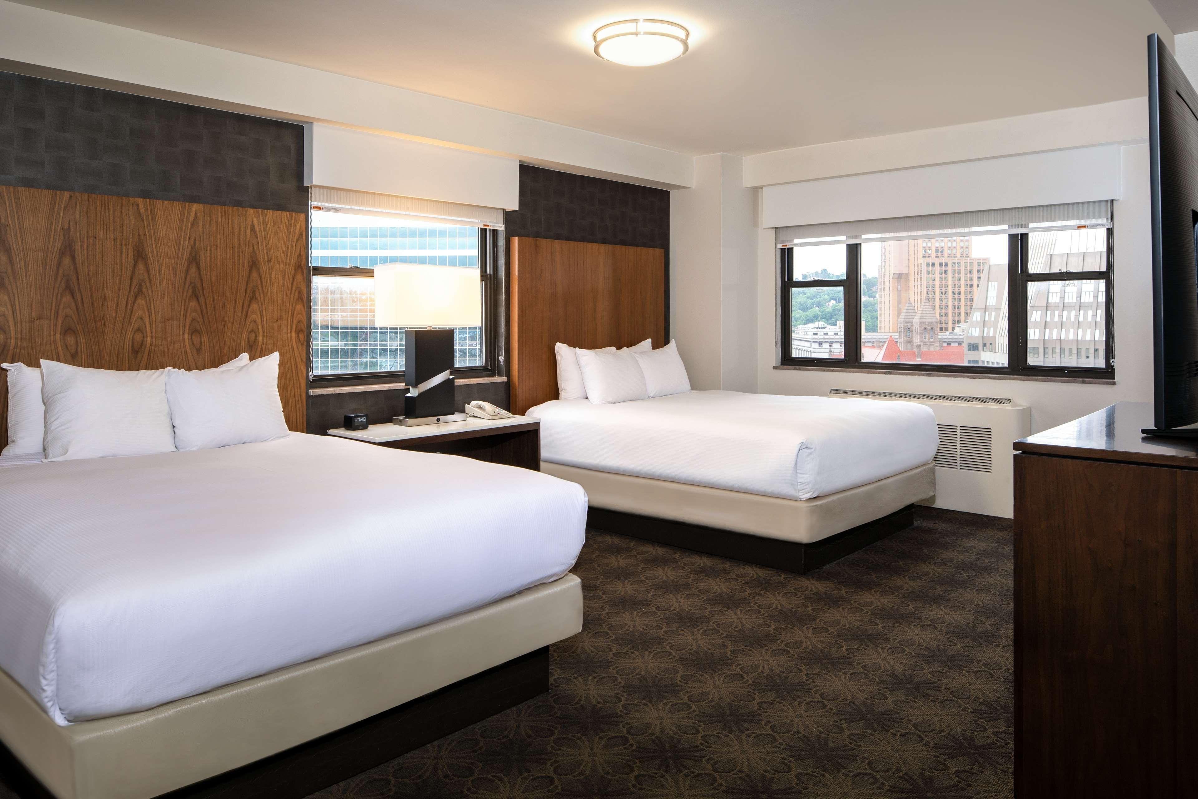 Doubletree By Hilton Hotel & Suites Pittsburgh Downtown Exterior foto